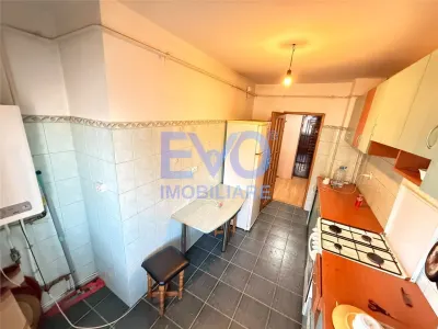 APARTAMENT DE INCHIRIAT CU 2 CAMERE, ETAJ INTERMEDIAR, CENTRU - foto 8