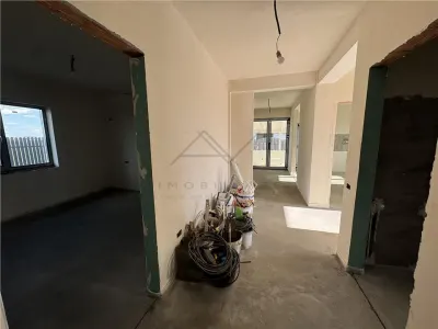 VANZARE CASA PARTER INDIVIDUALA DOMNESTI STRADA ASFALTATA TEREN 405 MP - foto 9