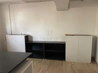 SAD -  centrala proprie - acces marfa - toate utilitatile - trifazic - foto 5