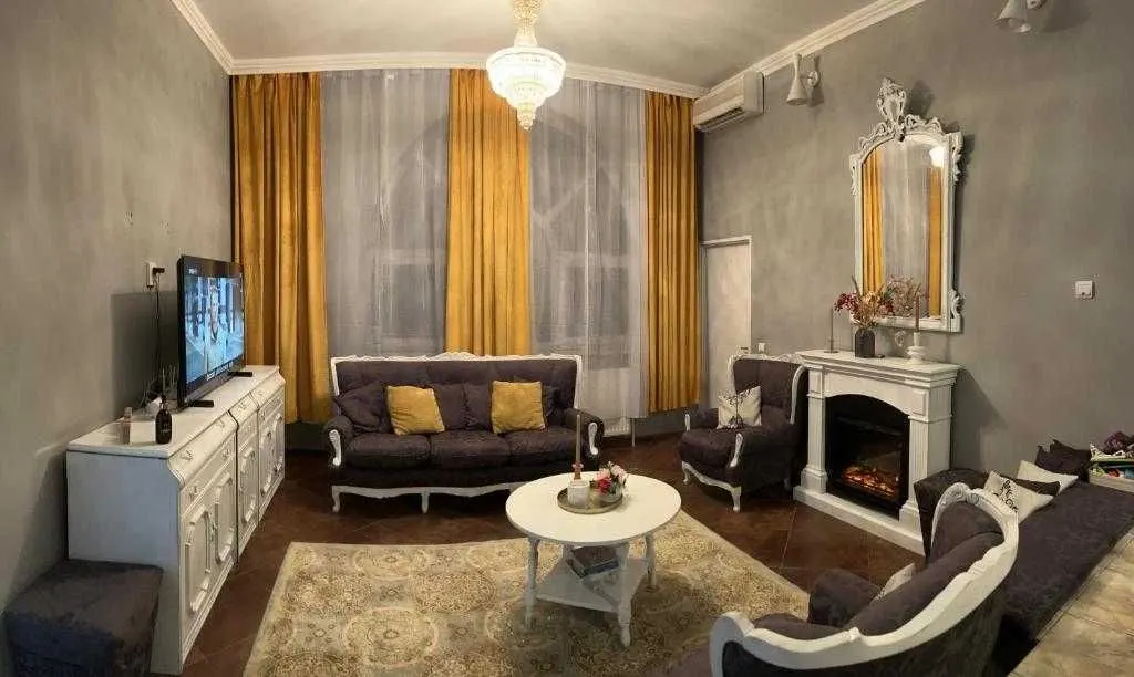 VILA/Casă ULTRACENTRAL IASI - 1500 EURO - foto 8
