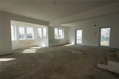Casa spatioasa cu Etaj si Curte In zona Premiun Ghimbav - foto 7