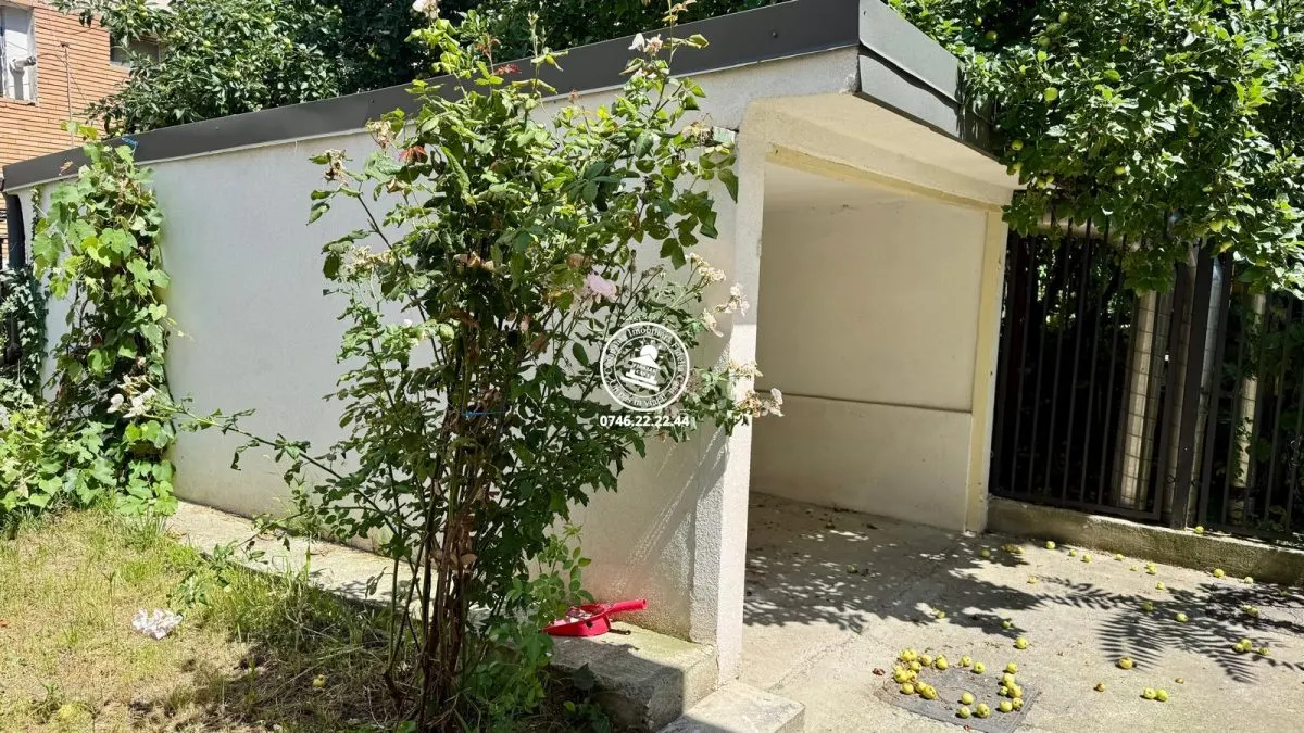 Casa de vanzare in centru - foto 5