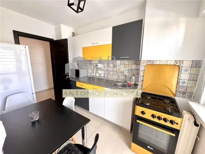 Garsoniera dubla, in Ploiesti, zona ultracentrala - foto 9