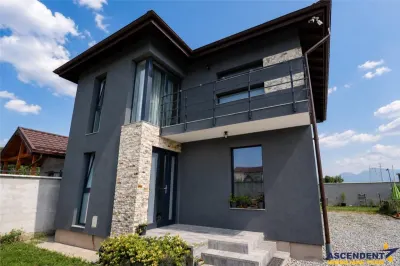 Casa familiala,3 dormitoare,incazire pardoseala,terasa,530 mp teren,Sanpetru, Brasov - foto 24