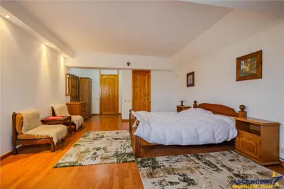 Vila 7 camere,250 mp,semineu,terase,800 mp teren,rezidential/ turistic,Predelut,Brasov - foto 20