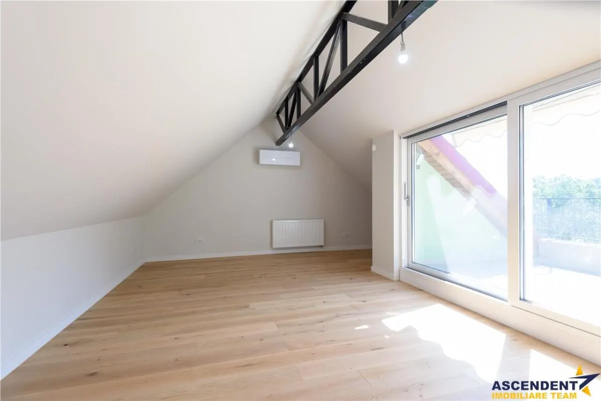 Vila exclusivista, aspect modern in eleganta prezentare, Central, Brasov - foto 9