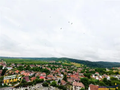 3 camere,decomandate,apreciabila ariere,Dealului,Simeria,Sfantu Gheorghe - foto 2