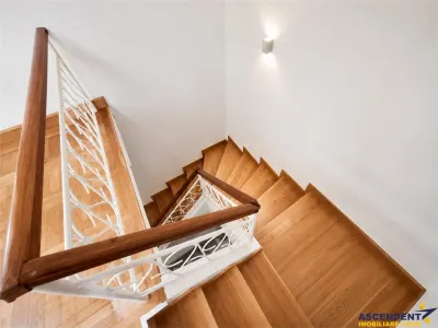 O casa altfel: stil vintage, curte proprie si 2 locuri de parcare -Brasov Central - foto 5