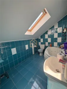 Casa de vanzare cu piscina  zona Vrancei - foto 16