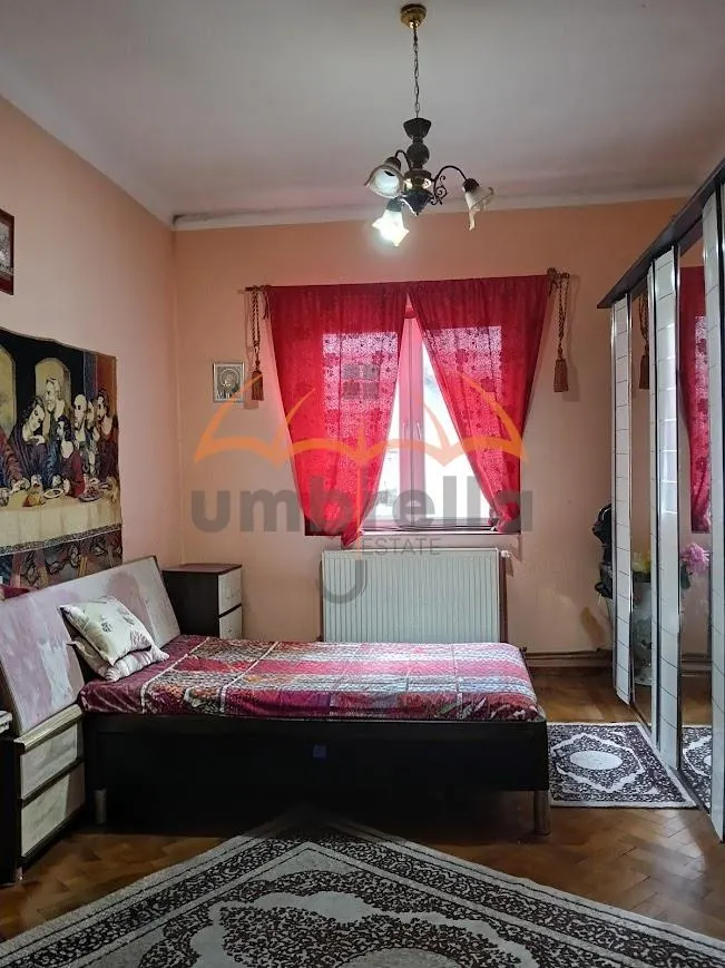 Apartament 2 camere in zona centrala - foto 4