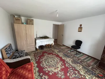 Casa P+M, de vanazre, in com. Vrancioaia - foto 16