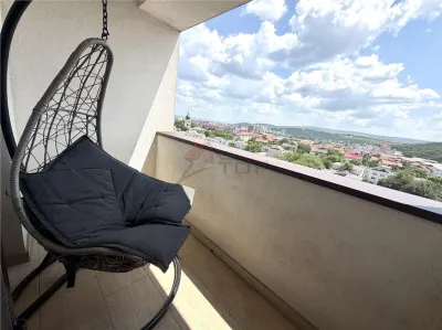 Apartament cu 3 camere+ loc de parcare subteran+ boxa- Nicolina - Iasi