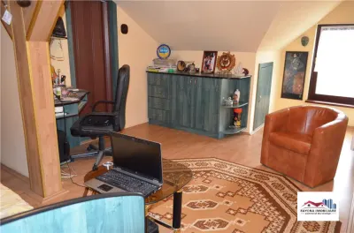 Casa si Spatiu Comercial de Vanzare Zona Semicentrala - foto 3