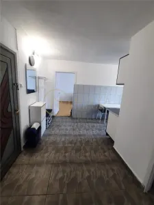 Inchiriere apartament Aviatiei etaj 1 - foto 12