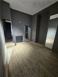 Spatiu Comercial ULTRACENTRAL PIATA SFATULUI - foto 3