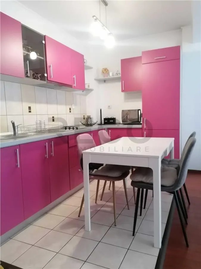 RECO, Apartament de Lux Bloc Luceafarul - foto 5