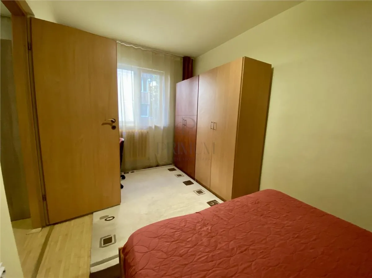 Girocului, apartament 2 camere, etaj 1, bloc izolat - foto 1