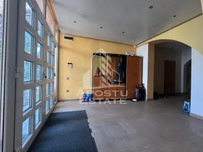 Casa individuala cu 4 camere, teren 404 mp,acces auto,garaj, Girocului - Timisoara