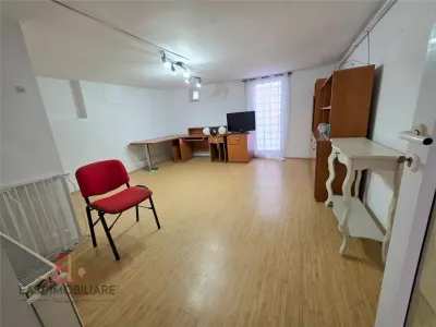 Casa cu 3 camere, CF cu Spatiu Comercial, garaj, Tudor, 100mp,  Targu Mures - foto 4