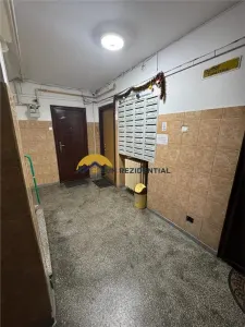 Basarabiei-2 minute de metrou, apartament 3 camere, bloc reabilitat, zona verde - foto 13