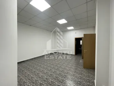 Spatiu comercial stradal, 222 mp, zona centrala Baile Neptun - foto 6