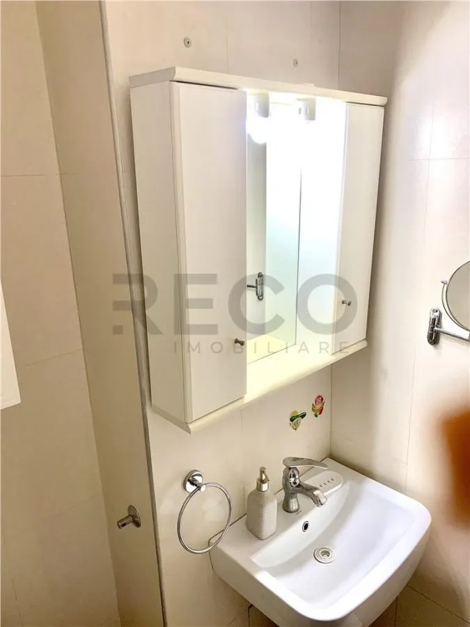 RECO  Apartament cu 3 camere de inchiriat Rogerius Etaj 1, 73 mp - foto 6