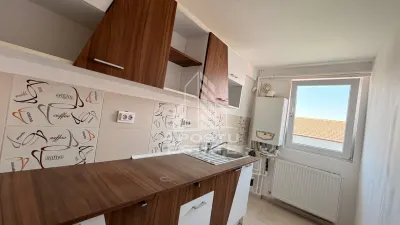Apartament cu o camera, scara interioara cu acces in pod, zona Sagului - foto 5
