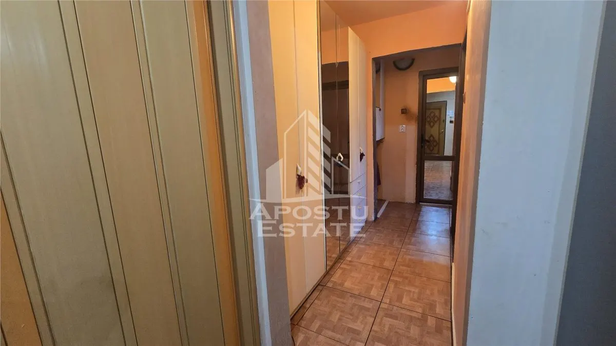 Apartament de vanzare cu 3 camere, centrala proprie, etaj 3, Lipovei - foto 10