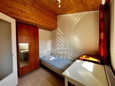 Apartament 3 camere de vanzare, curte comuna, zona Iosefin, Timisoara - foto 2