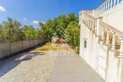 DE VANZARE Casa individuala cu pozitie si vizibilitate - foto 6