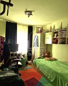 Apartament  cu 3 camere, de vanzare, zona Soarelui, Timisoara - foto 4