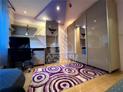 Apartament 2 camere, semidecomandat zona Podgoria. - foto 3