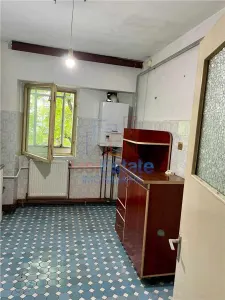 Ocazie rara - Apartament 3 camere zona Targu Cucu - Iasi