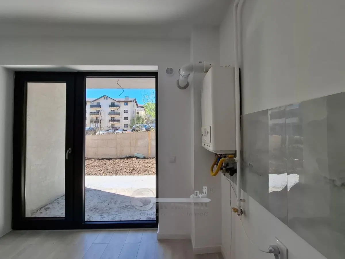 Apartament 2 camere nou, vanzare in Iasi Valea Lupului, curte proprie - foto 1