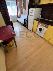 RECO Garsoniera cu lift, 25 mp etaj intermediar, Oradea- Rogerius - foto 2