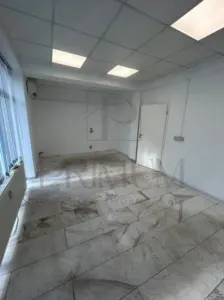 Spatiu Birouri luminos open-space - Simion Barnutiu - foto 5