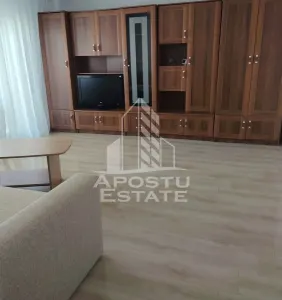 Apartament 3 camere,loc de parcare Micalaca - Arad