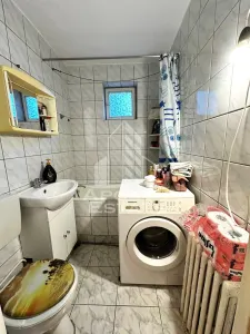 Apartament cu 3 camere, de vanzare, in zona Fortuna, Arad. - foto 9