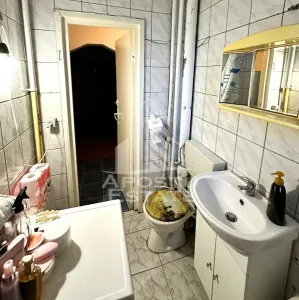 Apartament cu 3 camere, de vanzare, in zona Fortuna, Arad. - foto 10