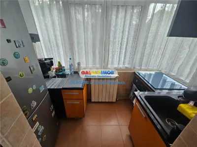Inchiriere apartament 2 camere decomandat Targoviste Central - foto 9