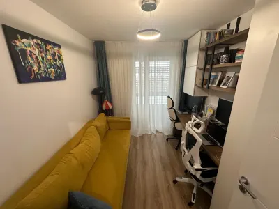 Ap 4 cam parcare şi boxă, etaj 1, mobilat si utilat,Păcurari - foto 6