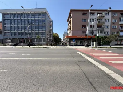 SPATIU COMERCIAL 100 MP – POZITIE ULTRACENTRALA, VIZIBILITATE EXCELENTA - foto 3