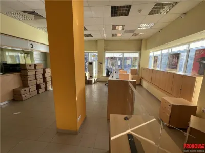 SPATIU COMERCIAL 100 MP – POZITIE ULTRACENTRALA, VIZIBILITATE EXCELENTA - foto 6