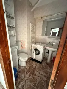 Apartament 3 camere cf 1  decomandat zona Ultracentral - foto 5