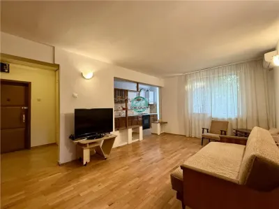 Apartament cu 3 camere de inchiriat, mobilat si utilat, in Cornisa - Targu Mures