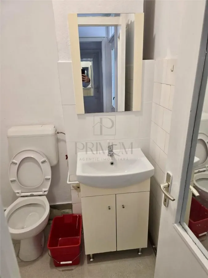 Apartament 3 camere | Medicina | Centrala Proprie | 2 Bai | 2 Balcoane - foto 7