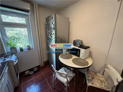 Inchiriere apartament 2 camere, in Ploiesti, zona Nord - foto 3