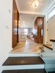 RECO Vila premium cu panorama-Oradea, str Caisilor - foto 21