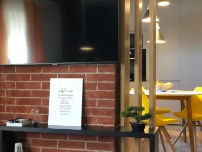 GoConcept Studio | Complet mobilat și utilat | Curățenie profesională inclusă | Disponibil din 1 septembrie - foto 7