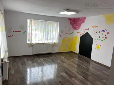 Spațiu comercial de închiriat – Etaj independent, cartier Noua - foto 3
